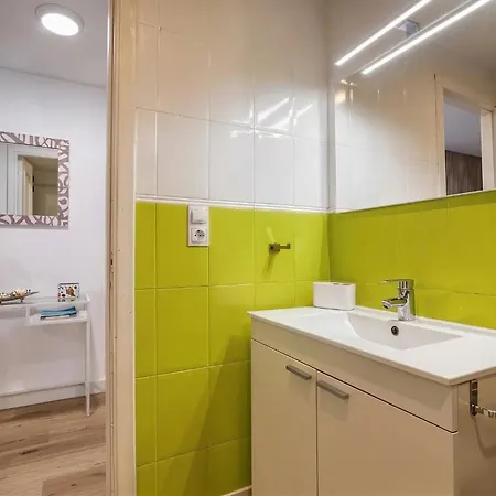 Апартаменти On The With Parking And Pool