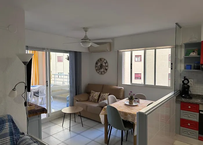 On The With Parking And Pool Apartamento