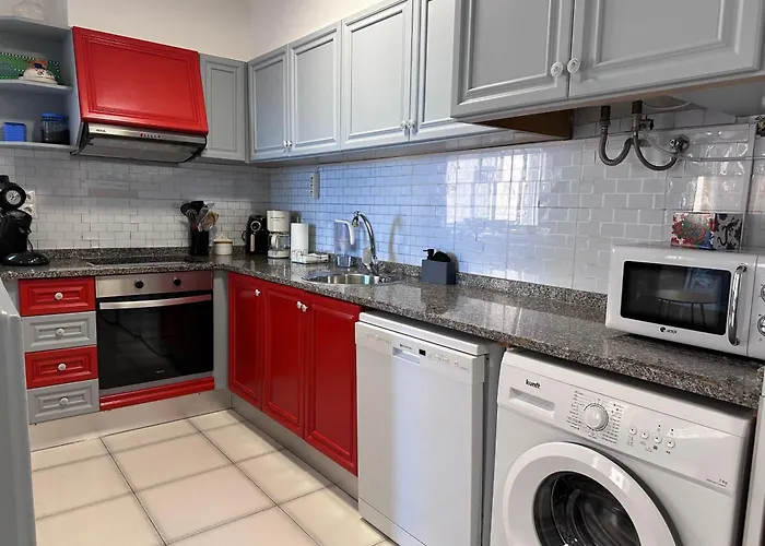 On The With Parking And Pool Apartamento *